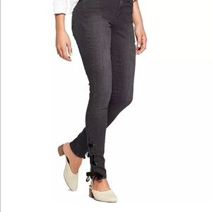 NWT Universal Thread Black Lace-Up Skinny Jeans